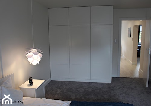 Mieszkanie 50 m2 - Myszków - Mała szara sypialnia, styl prowansalski - zdjęcie od Natalia Lenarczyk