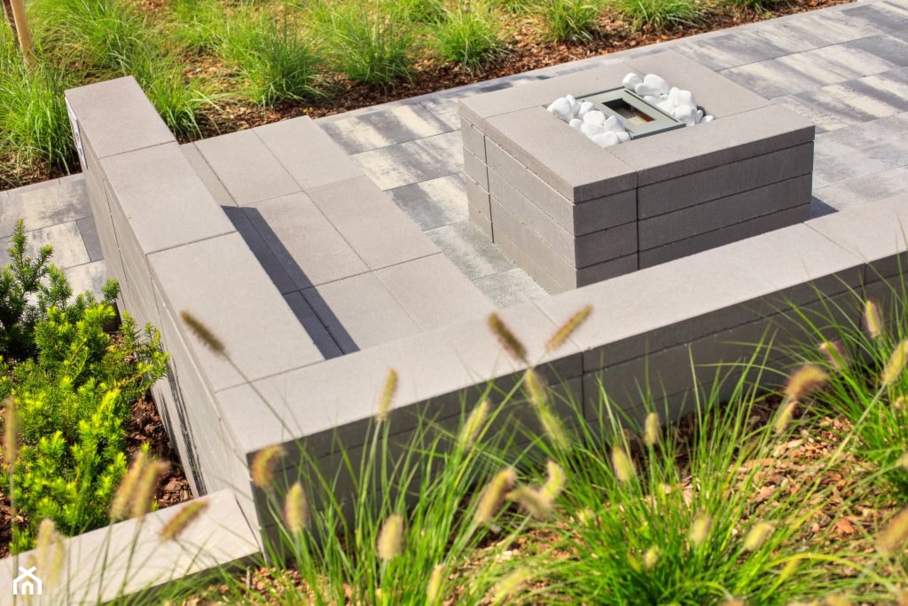 betonowe meble, meble z betonu, inspiracje do ogrodu