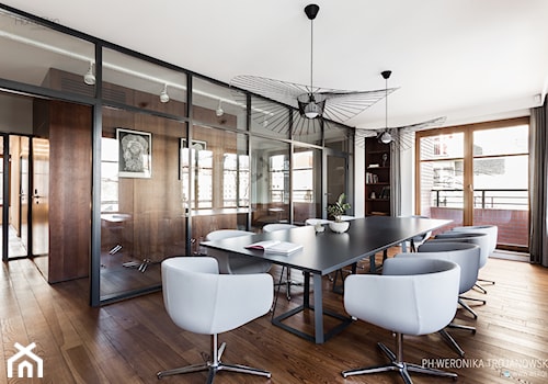 Kancelaria adwokacka - Duża biała jadalnia jako osobne pomieszczenie, styl nowoczesny - zdjęcie od Home Plan projektowanie wnętrz Joanna Mielczarek