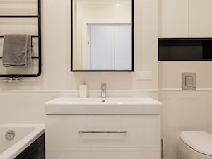 Biała, elegancka łazienka - zdjęcie od Alina Badora Pracownia Architektury Wnętrz
