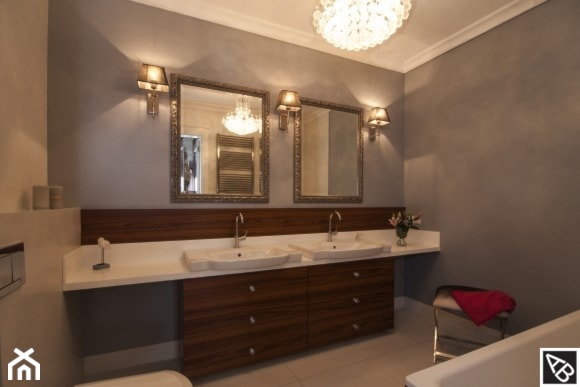 Nastrojowa łazienka w stylu klasycznym - zdjęcie od Alina Badora Pracownia Architektury Wnętrz - Homebook