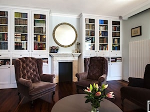 Salon w klasycznym stylu angielskim - zdjęcie od Alina Badora Pracownia Architektury Wnętrz