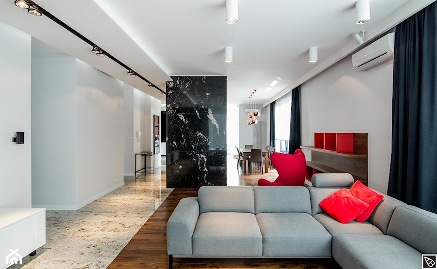 Przestronny salon w stylu minimalistycznym - zdjęcie od Alina Badora Pracownia Architektury Wnętrz