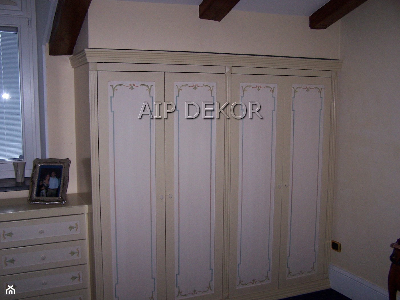 Drzwi szafy w sypialni - zdjęcie od AipDekor - Homebook