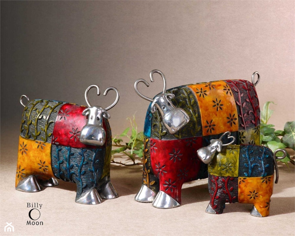 Figurka dekoracyjna COLORFUL COWS marki UTTERMOST - zdjęcie od Open Space Interiors - Homebook