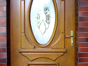 Drzwi zewnętrzne tradycyjne - zdjęcie od pieruszka.pl