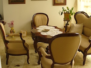 Stolik kawowy w stylu Ludwika - Salon, styl tradycyjny - zdjęcie od Stolarstwo Artystyczne