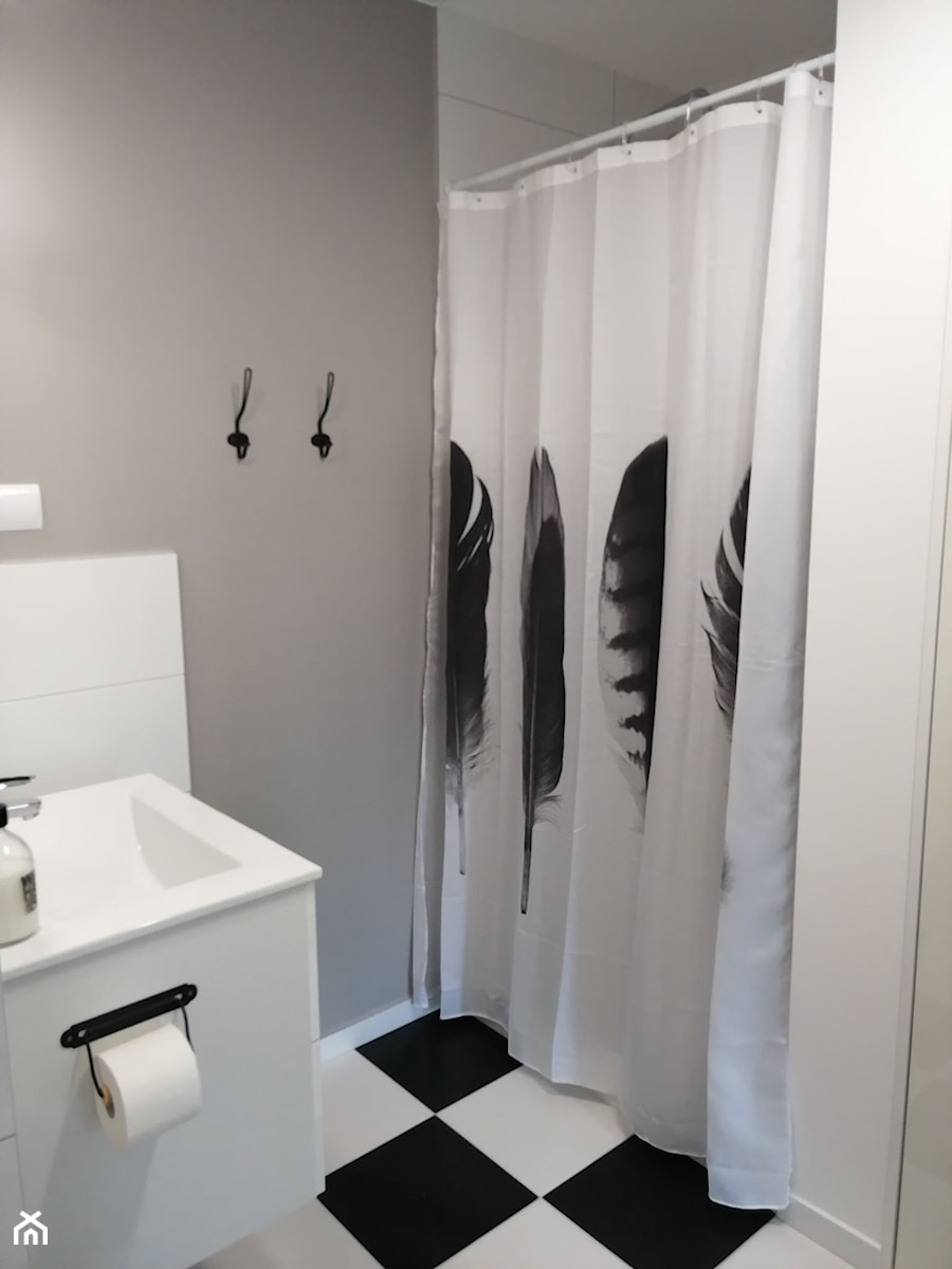 łazienka z kabiną prysznicowa - zdjęcie od Projektowanie wnętrz Olga Januszkiewicz
