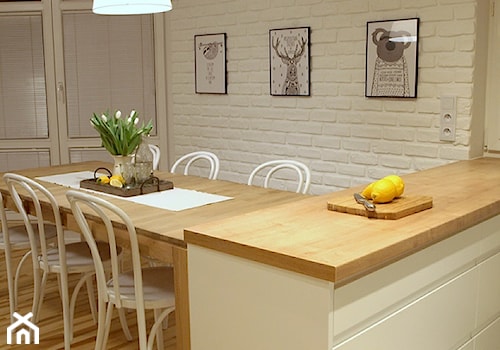 Metamorfoza salonu z aneksem kuchennym - Średnia beżowa jadalnia w kuchni - zdjęcie od Projektowanie wnętrz Olga Januszkiewicz