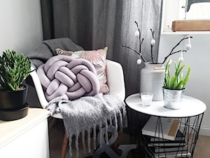 Moje mieszkanie - Mały szary salon - zdjęcie od Aleksandra Chilecka-Salihaj
