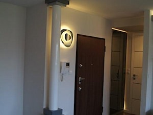 Mieszkanie w Warszawie - powierzchnai 78 m2 - Hol / przedpokój, styl nowoczesny - zdjęcie od "kwilman&walowski s.c."
