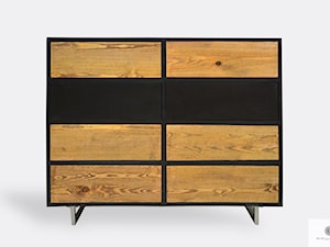 Elegancka komoda z drewna litego do salonu NESCA II - zdjęcie od RaWood Premium Furniture