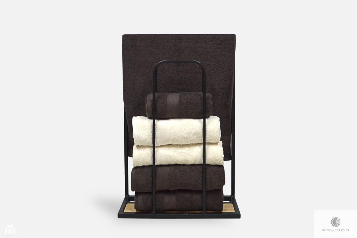 Stojak industrialny wieszak na ręczniki z drewna i metalu - zdjęcie od RaWood Premium Furniture - Homebook