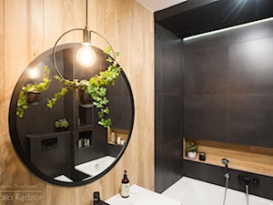 _07 - Mała bez okna z lustrem łazienka, styl skandynawski - zdjęcie od Pracownia Projektowa Natalia Kedzior