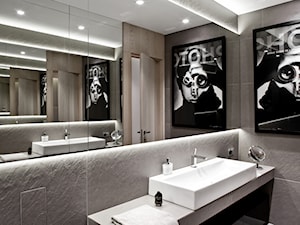 PROJEKT 1 - Średnia bez okna z punktowym oświetleniem łazienka, styl nowoczesny - zdjęcie od muc&scott interiors