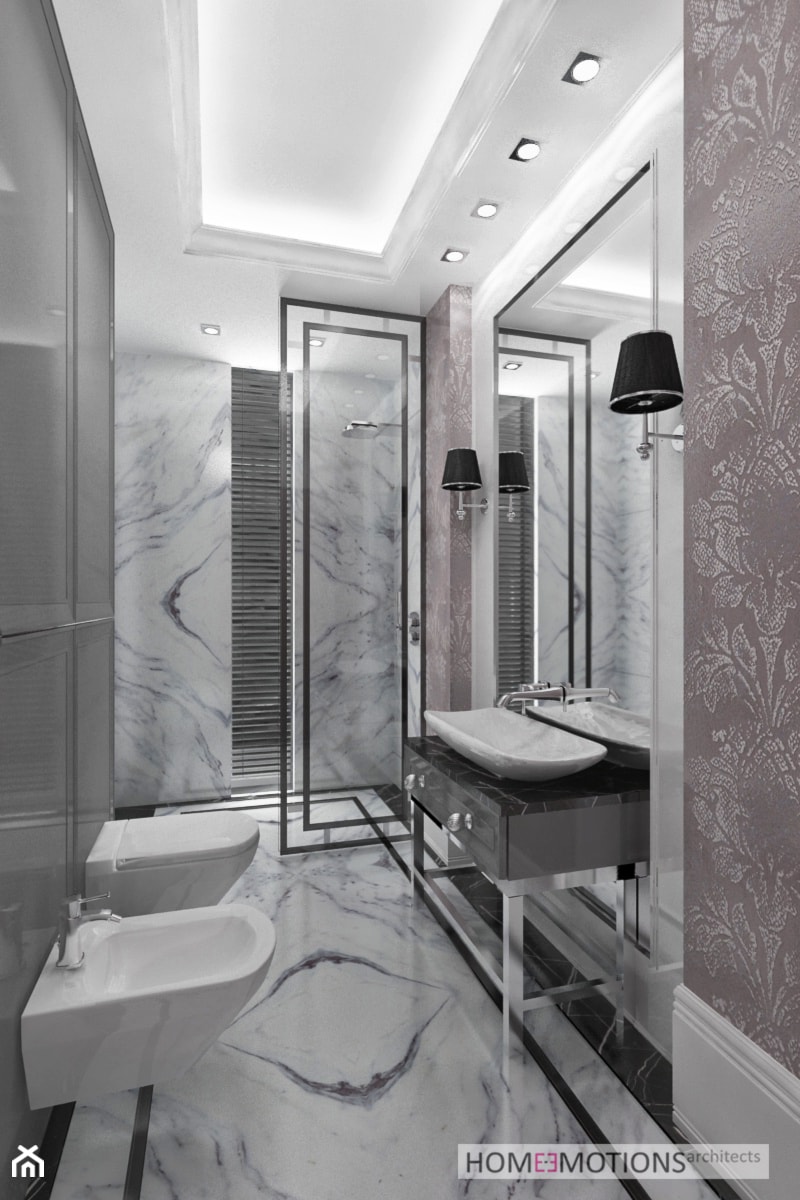 Modern classic - Z marmurową podłogą łazienka z oknem, styl glamour - zdjęcie od Homeemotions.architects