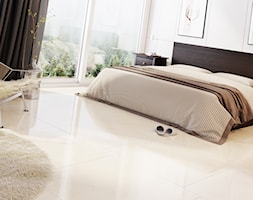 Crema marfil 80x80 - Średnia biała sypialnia, styl nowoczesny - zdjęcie od LIS Ceramika - Homebook