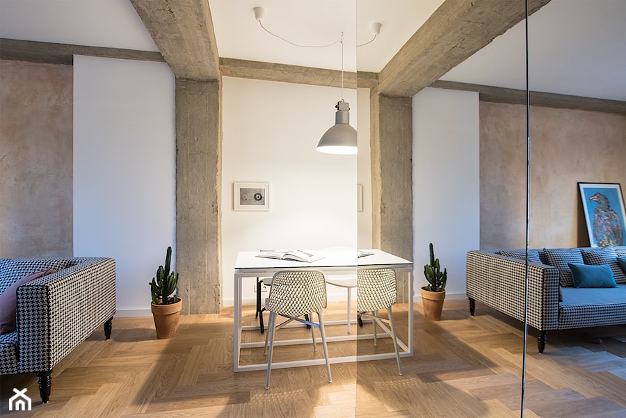Projekt wnętrz - Mały biały szary salon z jadalnią, styl nowoczesny - zdjęcie od masa architekci
