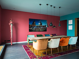 Aranżacje - Duża różowa zielona jadalnia jako osobne pomieszczenie, styl vintage - zdjęcie od JUNG Polska