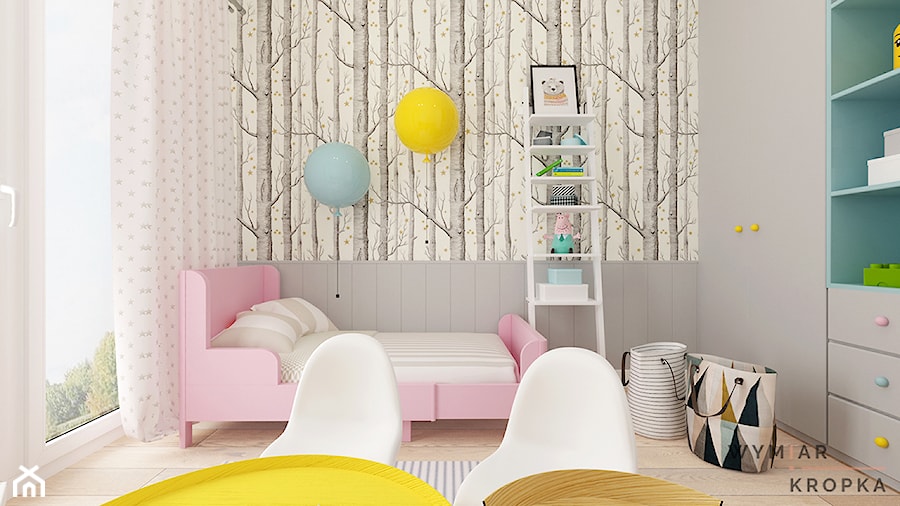 Pokój Zuzi - Mały szary pokój dziecka dla dziecka dla nastolatka dla dziewczynki, styl skandynawski - zdjęcie od Wymiar i Kropka