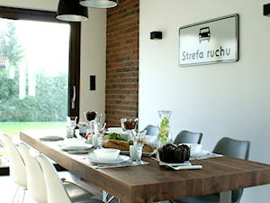 DOM W ŁODZI - Średnia biała jadalnia w kuchni, styl nowoczesny - zdjęcie od HOUSE DESIGN