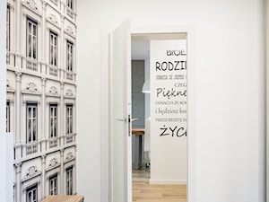 DOM W MIEŚCIE - Hol / przedpokój - zdjęcie od HOUSE DESIGN