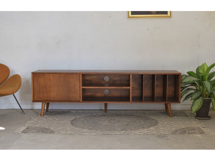 Komoda LOTV Vinyl 150, Pastform Furniture Drewno Wysokość 57 cm Głębokość 40 cm Szerokość 150 cm Kategoria Komody