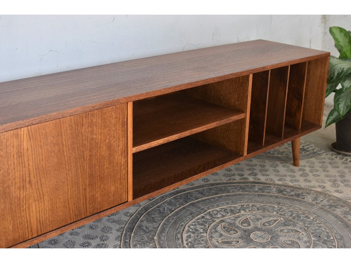 Komoda LOTV Vinyl 200, Pastform Furniture Styl Skandynawski Szerokość 200 cm Wysokość 57 cm Drewno Głębokość 40 cm Styl Nowoczesny