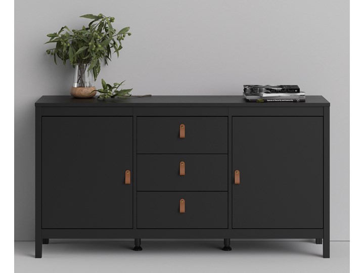 Komoda pokojowa w kolorze czarnym Madrid 3+2 Z witrynami Pomieszczenie Salon Wysokość 80 cm Głębokość 38 cm Płyta MDF Szerokość 151 cm Pomieszczenie Sypialnia