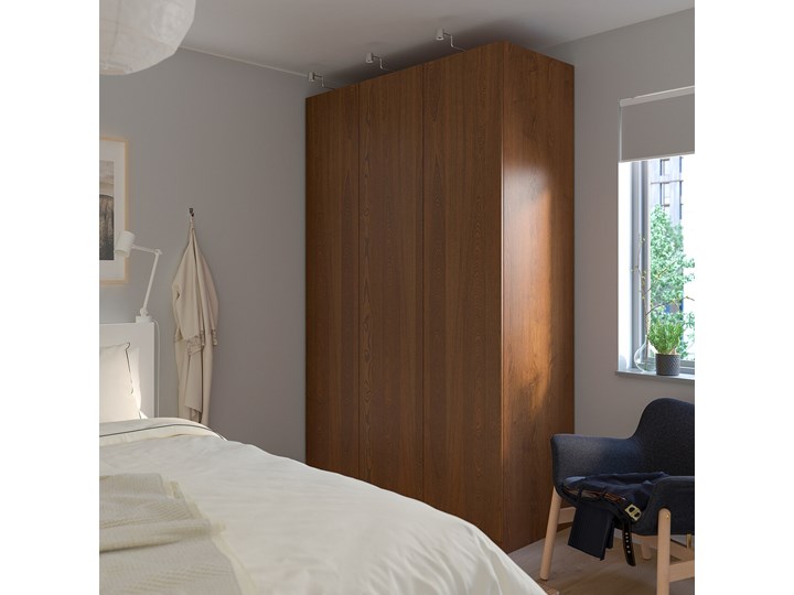 IKEA PAX Szafa, imitacja okleiny bejc na brąz/Forsand imitacja okleiny bejc na brąz, 150x60x236 cm Płyta laminowana Głębokość 60 cm Szerokość 150 cm Wysokość 236,4 cm Kolor Brązowy