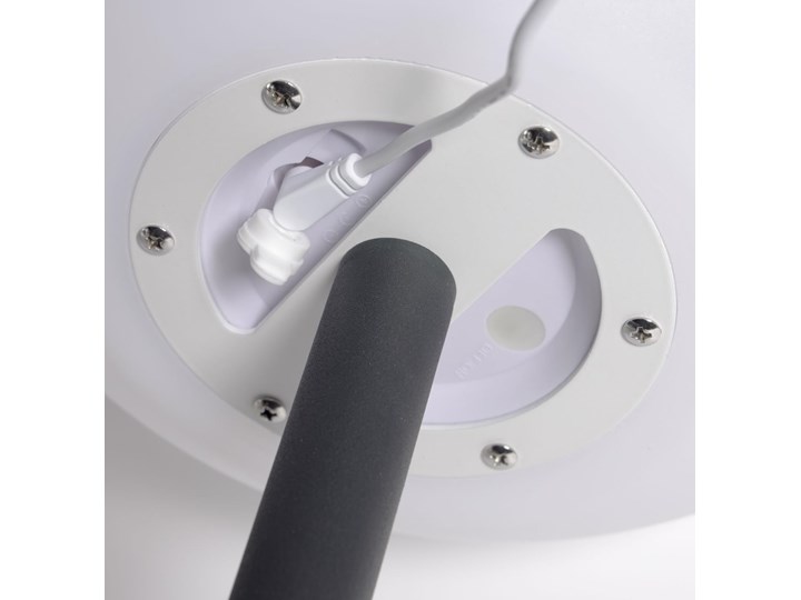 Lampa podłogowa Dinesh czarna Kolor Czarny