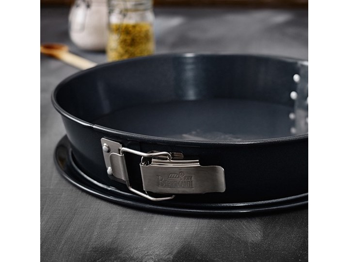 Birkmann Premium Baking tortownica 32 cm Kategoria Formy i foremki Stal Tortownice Kolor Czarny