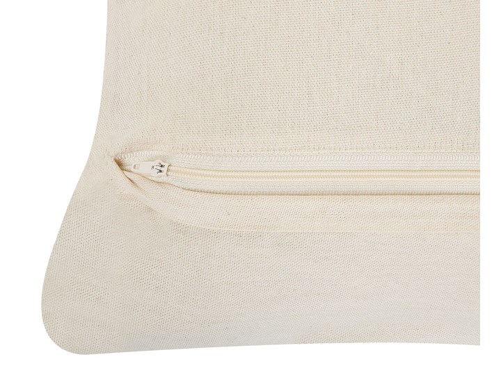 Beliani Dwie poduszki dekoracyjne beżowe makrama plecione 45 x 45 cm z wypełnieniem akcesoria boho retro salon sypialnia