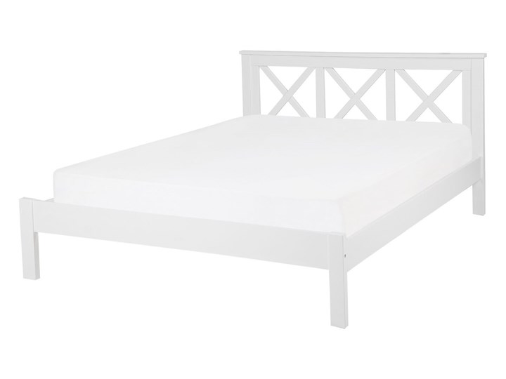 Łóżko ze stelażem białe drewniana rama ozdobne wezgłowie 140 x 200 cm rustykalny design Kolor Biały