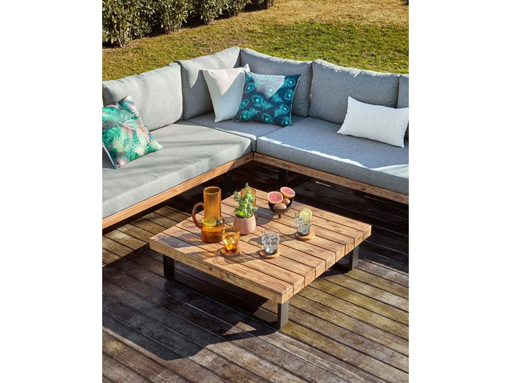 Zestaw mebli Zalika 5-osobowej sofy i stolika kawowego z litego drewna akacjowego FSC 100% Kategoria Zestawy mebli ogrodowych Drewno Kolor Szary