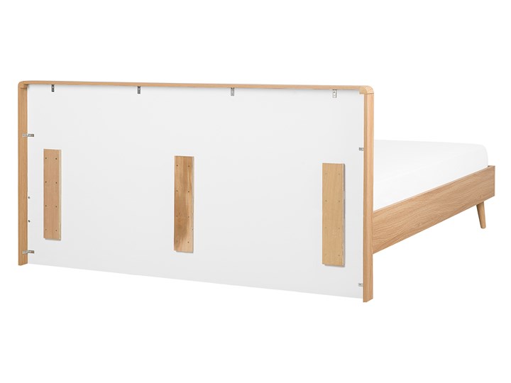 Łóżko białe jasne drewno 180 x 200 cm z ramą stelażem i zagłówkiem skandynawski design minimalistyczne Kategoria Łóżka do sypialni Łóżko drewniane Kolor Beżowy