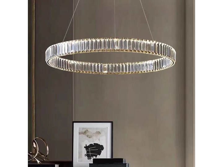 MCODO :: Kryształowy złoty żyrandol led Prisma 48W z barwą ciepłą 3000K ring 80cm Metal Lampa z kryształkami Lampa LED Styl Glamour Lampa z kloszem Styl Nowoczesny