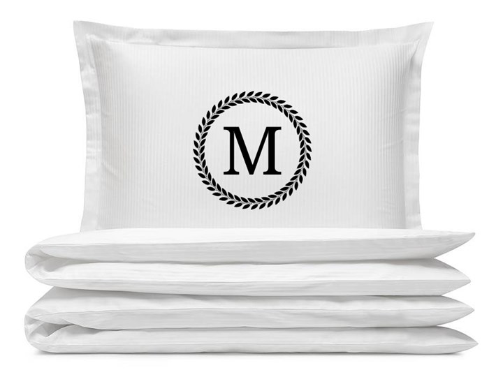Komplet białej adamaszkowej pościeli personalizowanej ZOE - 260 x 240 Bawełna Pomieszczenie Pościel do sypialni 240x260 cm Kolor Biały