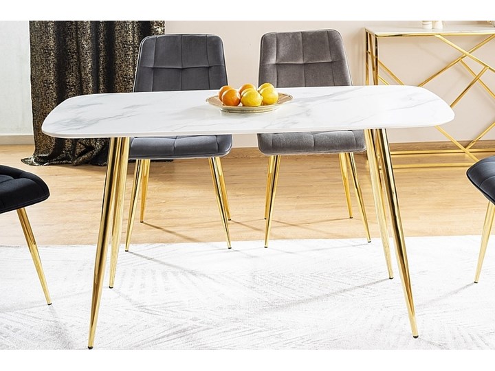 Nierozkładany stół na złotych nogach Ceres imitacja marmuru Pomieszczenie Stoły do jadalni Szerokość 80 cm Długość 140 cm Wysokość 75 cm Szkło Szerokość 140 cm Styl Glamour