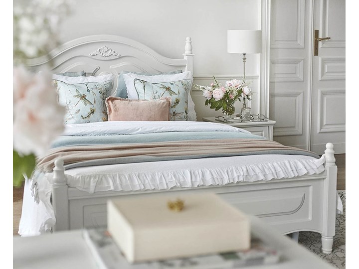 Białe łóżko 180x200 cm Caroline Kategoria Łóżka do sypialni Drewno Łóżko drewniane Tkanina Kolor Biały