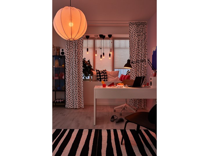 IKEA MICKE Biurko, Biały, 142x50 cm Szerokość 142 cm Biurko tradycyjne Pomieszczenie Pokój nastolatka Stal Płyta MDF Kategoria Biurka
