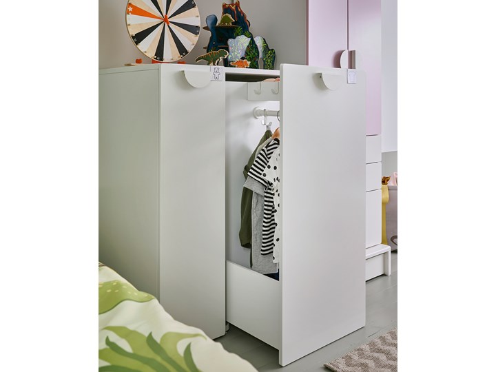 IKEA SMÅSTAD Szafa z elementem wysuwanym, biały, 80x57x108 cm Płyta laminowana Szerokość 80 cm Rodzaj frontów Mat Głębokość 57 cm Pomieszczenie Biuro i pracownia