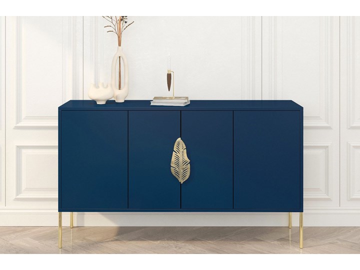 Granatowa komoda Skandica MERLIN ze złotymi dodatkami Wysokość 79 cm Szerokość 138 cm Płyta MDF Głębokość 40 cm Styl Nowoczesny