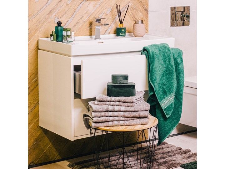 Ręcznik DUKE z paskami lureksowymi zielony 50x90 cm - Homla Łazienkowe Ręcznik kąpielowy Bawełna Kategoria Ręczniki
