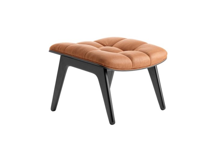Taboret podnóżek z tapicerowanym siedziskiem Mammoth - drewno dębowe czarne Black skóra Cognac NORR1 ...