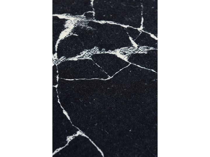 Czarno-biały dywanik łazienkowy z marmurkowym motywem Chilai Marble, 60x40 cm 40x60 cm Syntetyk Prostokątny Kolor Czarny