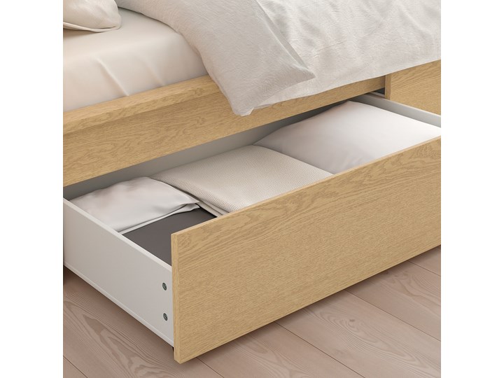 IKEA MALM Rama łóżka z 2 pojemnikami, Okleina dębowa bejcowana na biało, 90x200 cm Zagłówek Z zagłówkiem Drewno Łóżko drewniane Kolor Beżowy