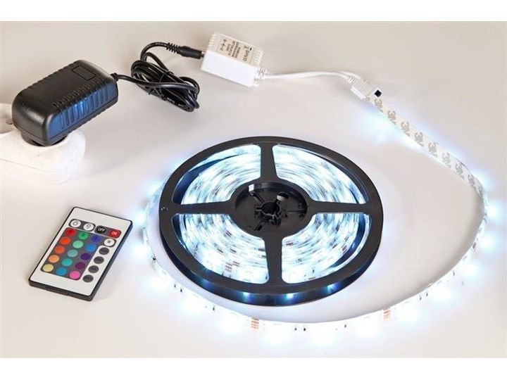 ZESTAW LED RGB 3M ZE STEROWNIKIEM I PILOTEM EKZ2857 Zestaw oświetleniowy Taśma LED Kategoria