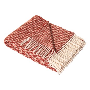 Koce i pledy – modne wyposażenie wnętrz na Homebook.pl