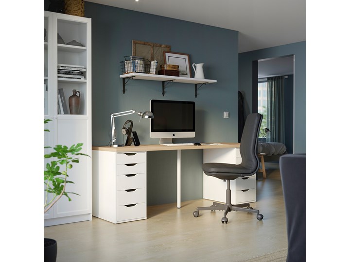IKEA LAGKAPTEN / ALEX Biurko, Dąb bejcowany na biało/biały, 200x60 cm Płyta MDF Stal Szerokość 200 cm Biurko tradycyjne Pomieszczenie Pokój przedszkolaka Kolor Beżowy